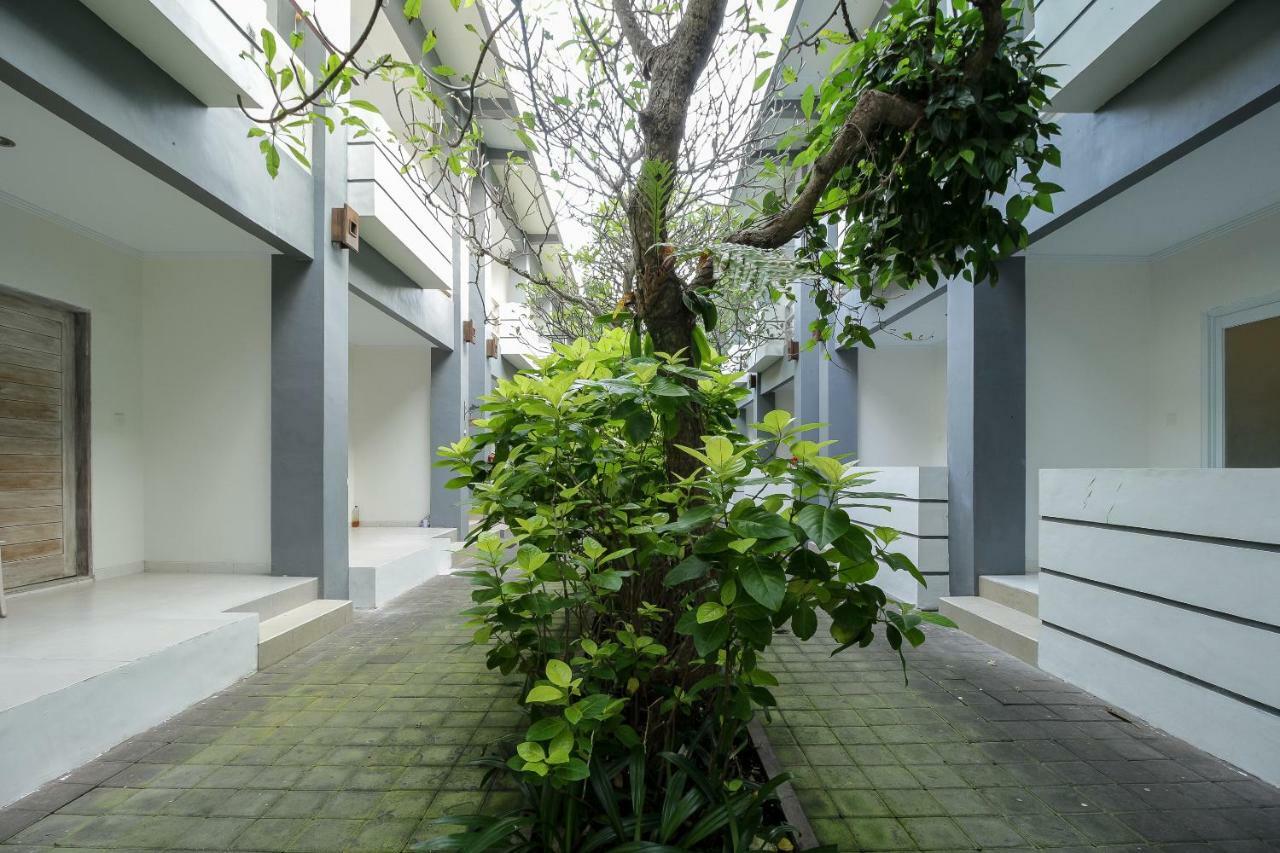 Mesari Beach Inn & Stables Seminyak (Bali) Exterior photo